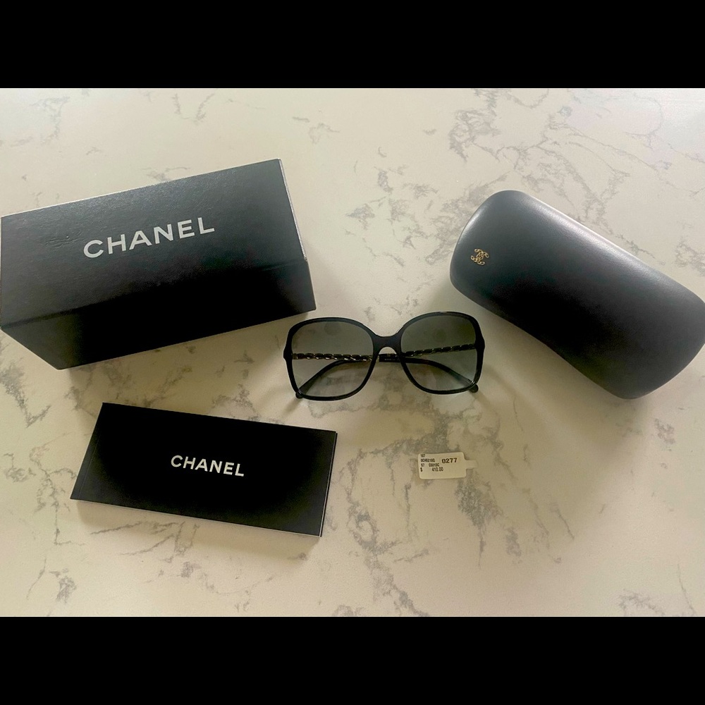 Chanel Sunglasses Black EUC $410 Includes Case, Tag, Box & Booklet. Authentic!!